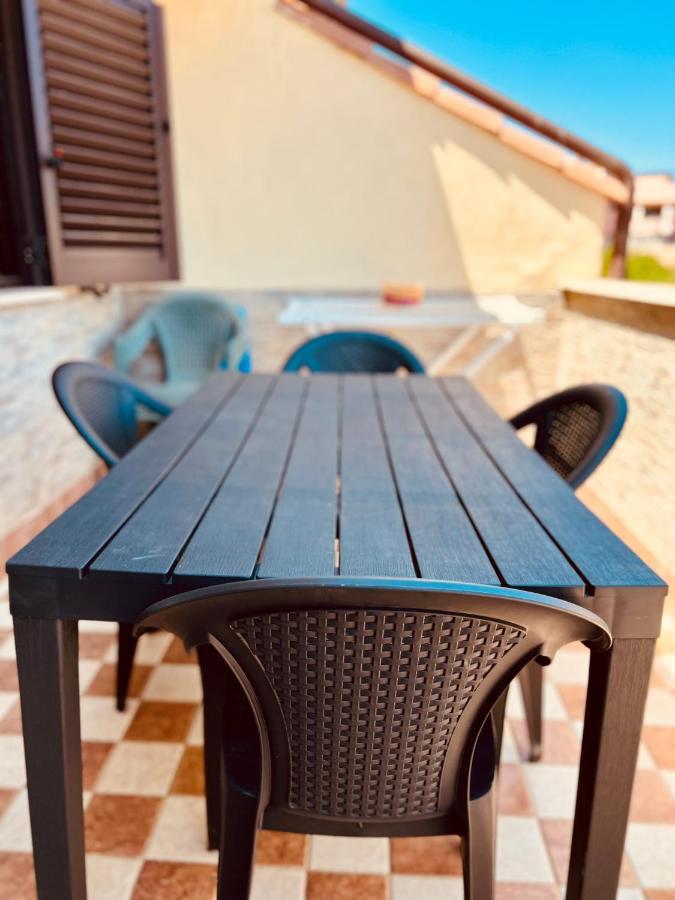 Il Maestrale Apartment La Maddalena  Ngoại thất bức ảnh