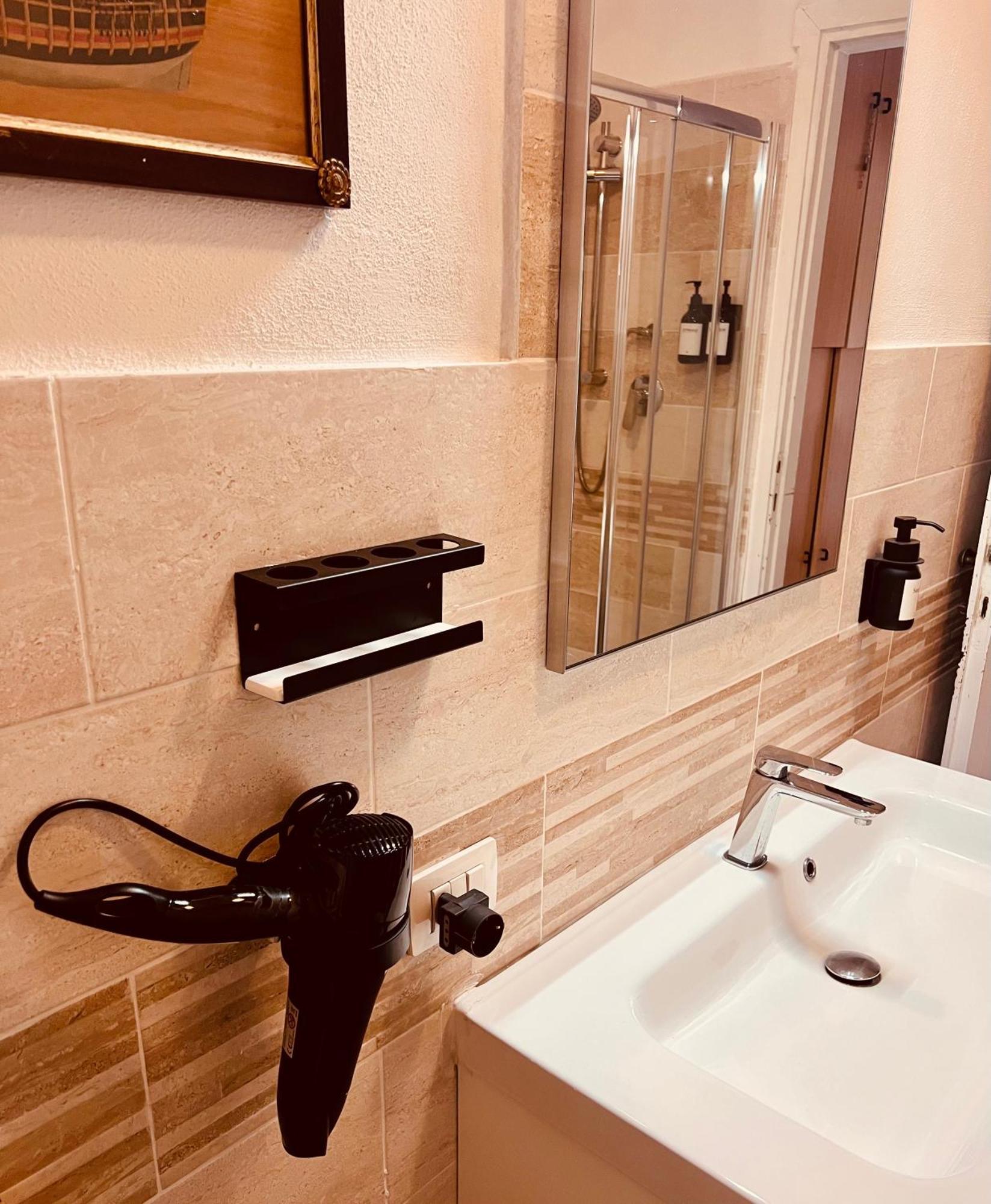 Il Maestrale Apartment La Maddalena  Ngoại thất bức ảnh